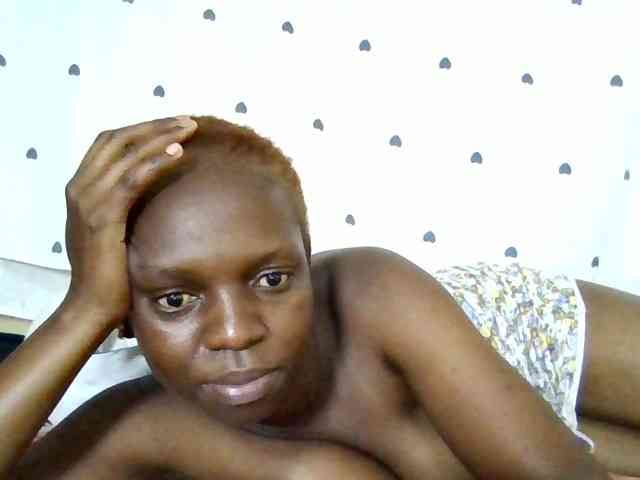 Hot-sexxy-babe webcam