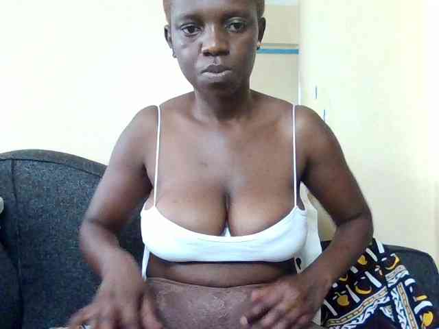 Hot-sexxy-babe Live Webcam on BongaCams