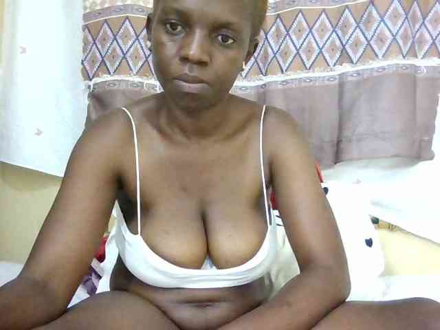 Hot-sexxy-babe webcam