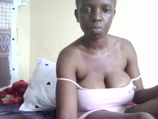 Hot-sexxy-babe webcam