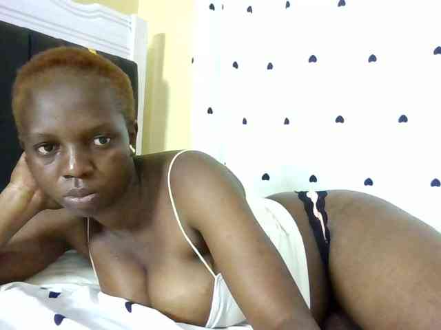 Hot-sexxy-babe webcam