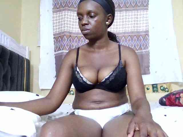 Hot-sexxy-babe webcam