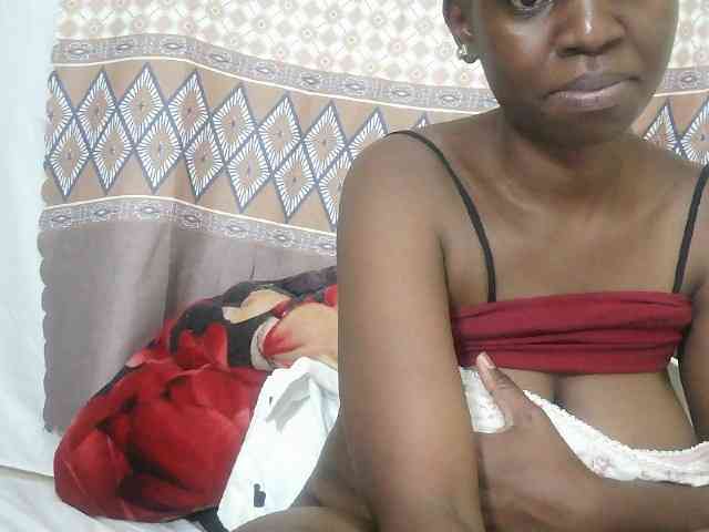 Hot-sexxy-babe webcam