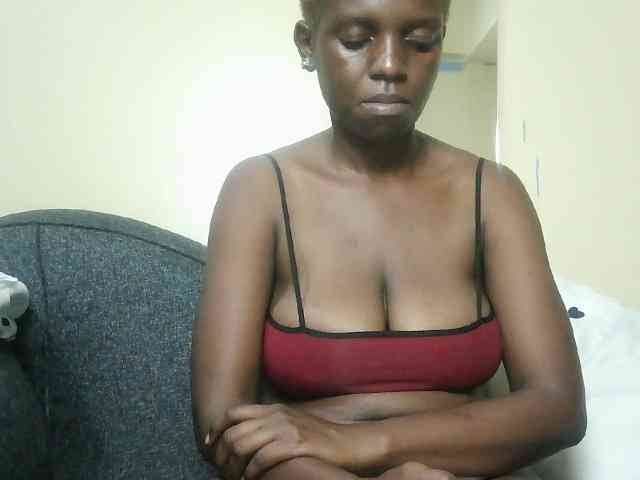 Hot-sexxy-babe webcam