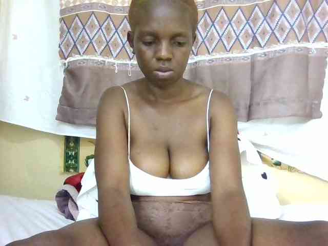 Hot-sexxy-babe webcam