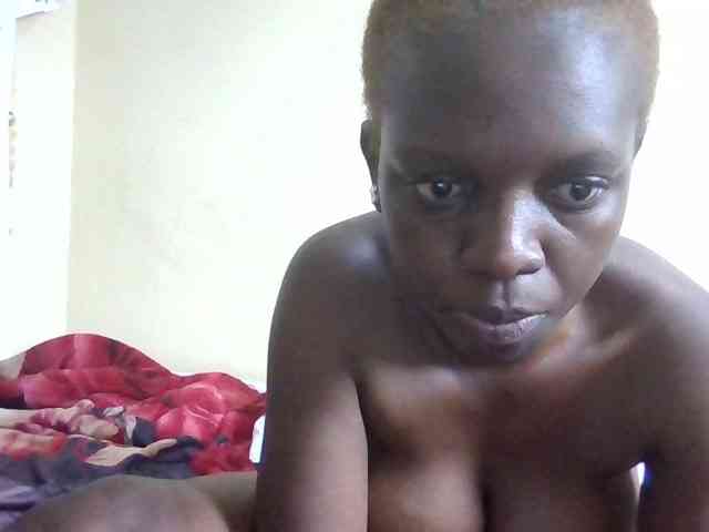 Hot-sexxy-babe webcam