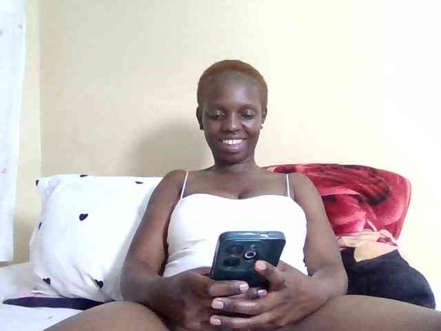 Hot-sexxy-babe webcam