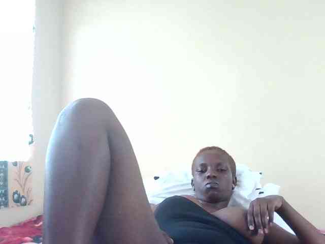 Hot-sexxy-babe webcam