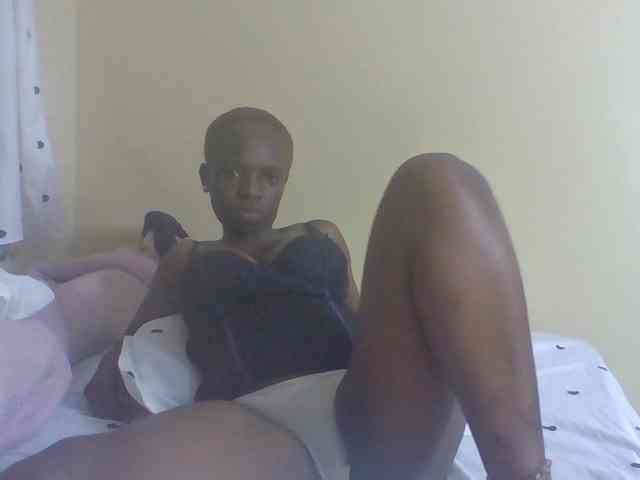 Hot-sexxy-babe webcam