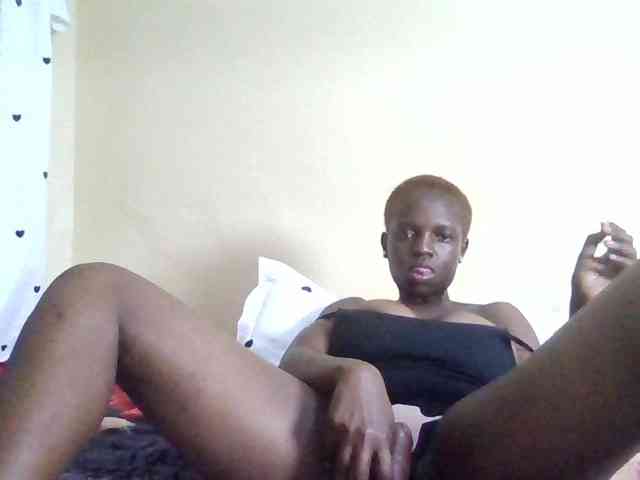 Hot-sexxy-babe webcam