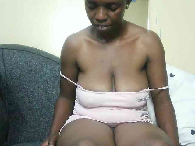 Hot-sexxy-babe webcam