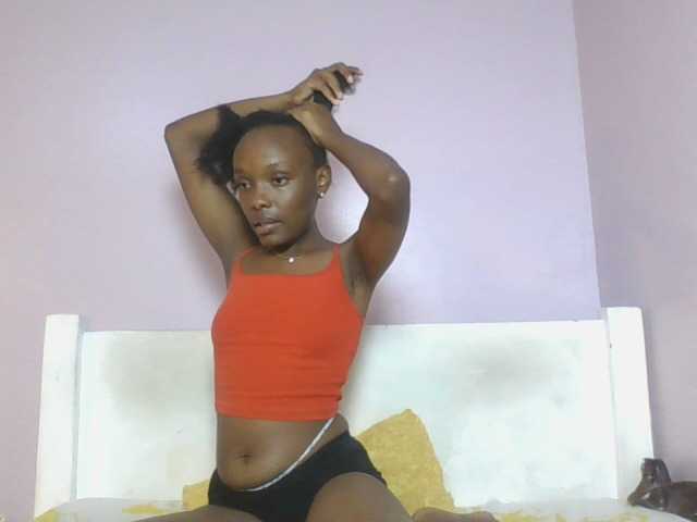 RealTemptress webcam