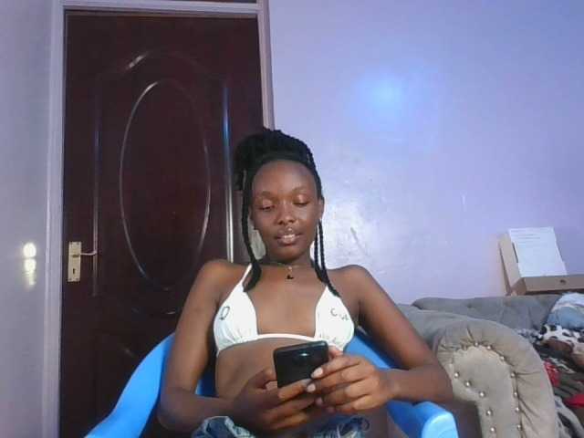 RealTemptress webcam