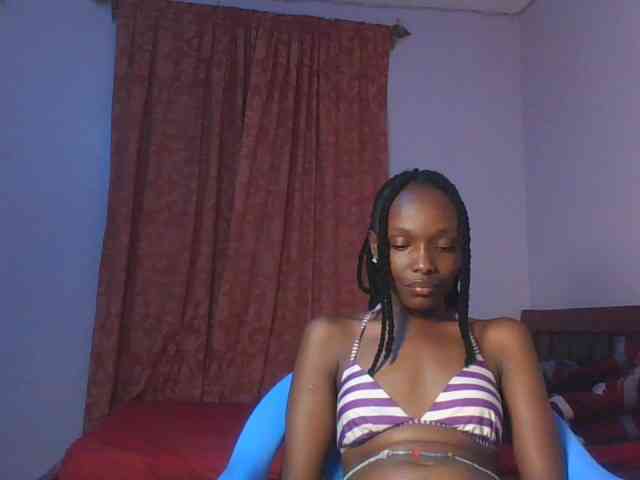 RealTemptress webcam