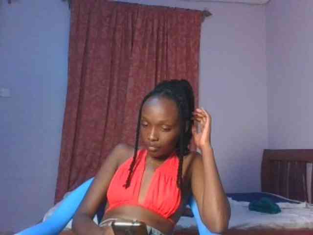 RealTemptress webcam