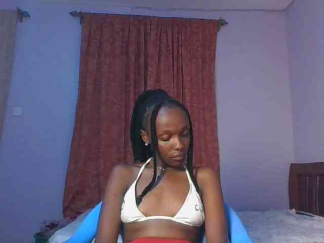 RealTemptress webcam