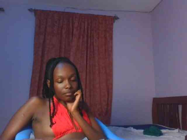 RealTemptress webcam