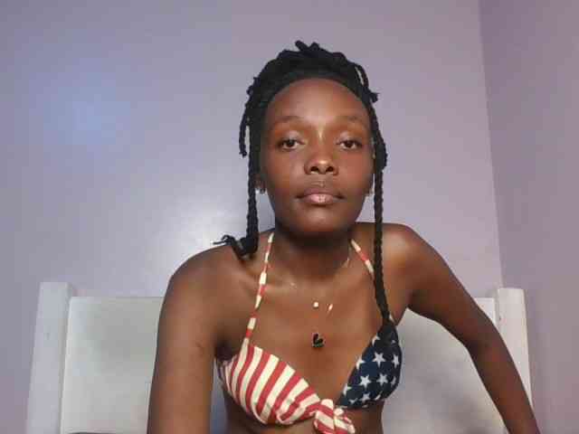 RealTemptress webcam