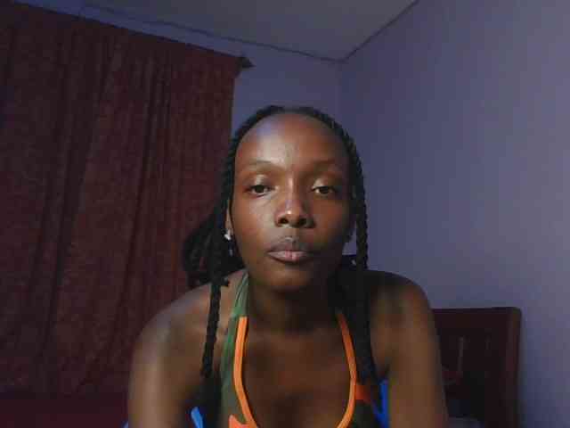 RealTemptress webcam