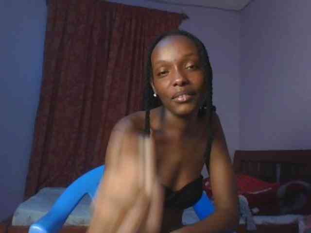 RealTemptress webcam