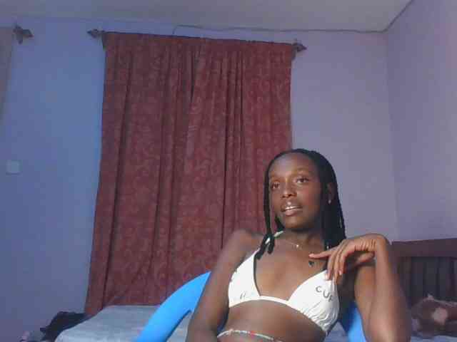 RealTemptress webcam