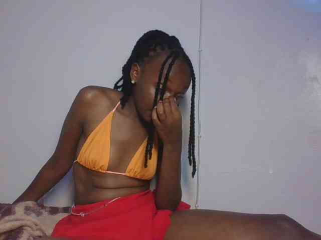 RealTemptress webcam