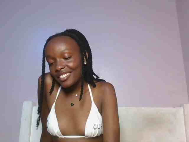 RealTemptress webcam