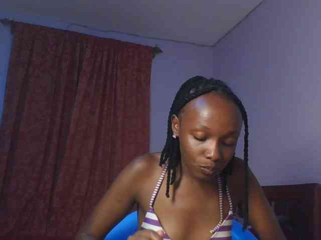 RealTemptress webcam