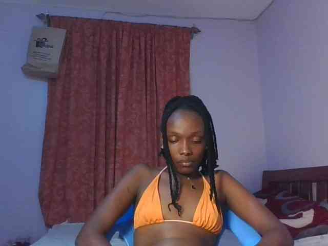 RealTemptress webcam