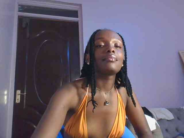 RealTemptress webcam