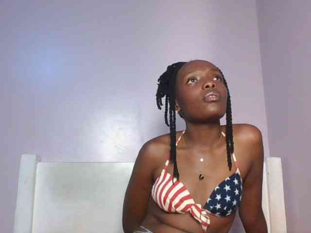 RealTemptress webcam