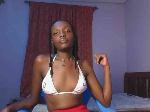 RealTemptress webcam