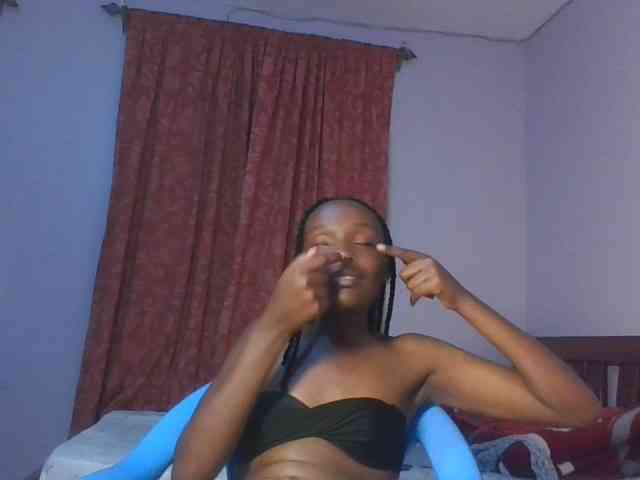 RealTemptress webcam