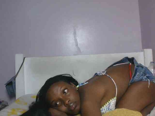 RealTemptress webcam