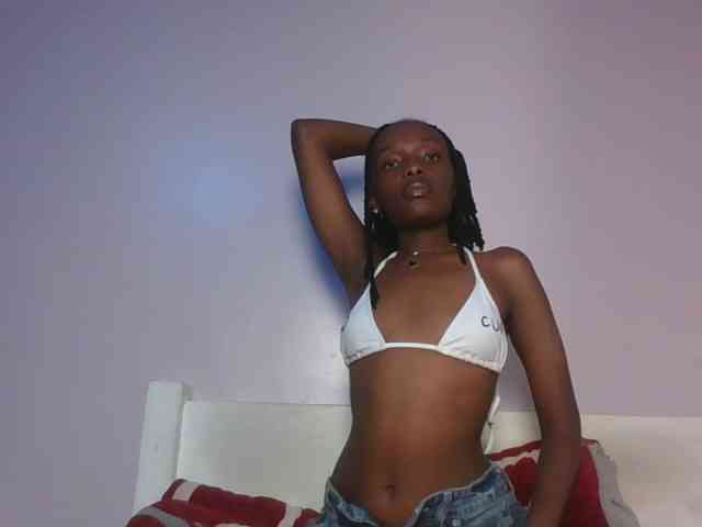 RealTemptress webcam