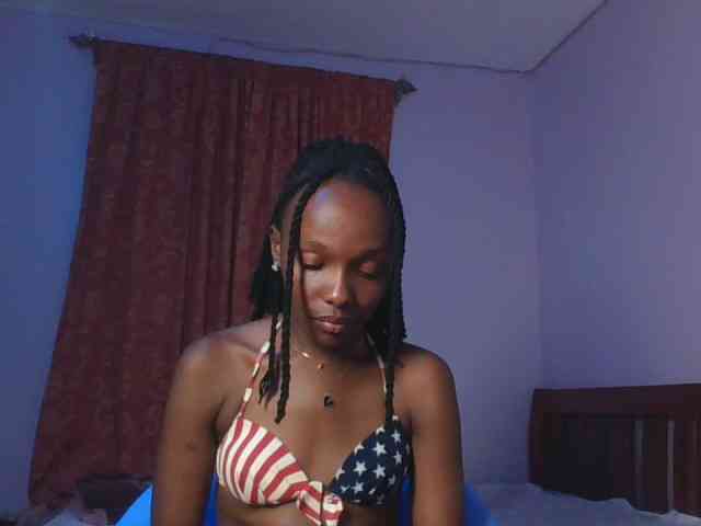 RealTemptress webcam