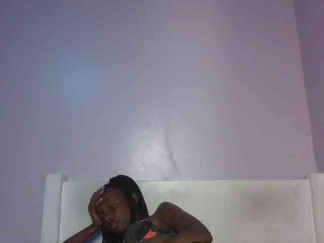 RealTemptress webcam