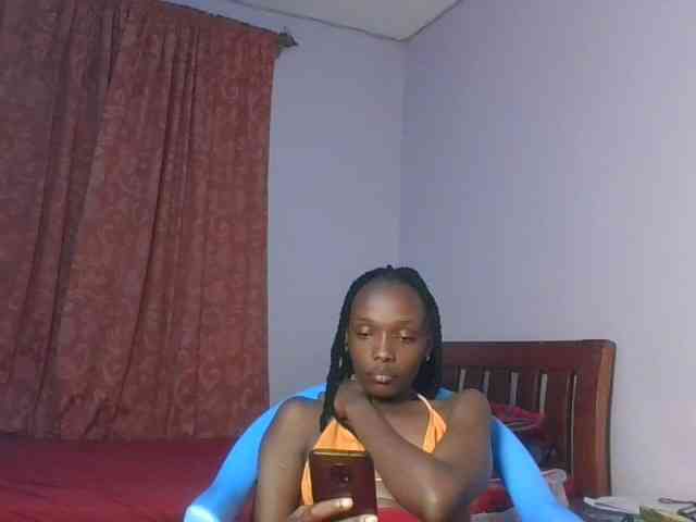 RealTemptress webcam