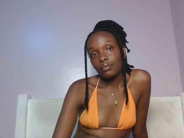 RealTemptress webcam