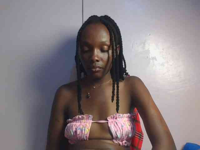 RealTemptress webcam