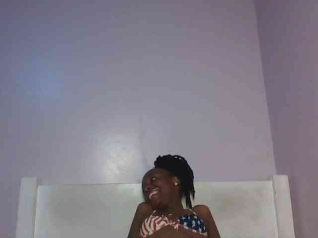 RealTemptress webcam