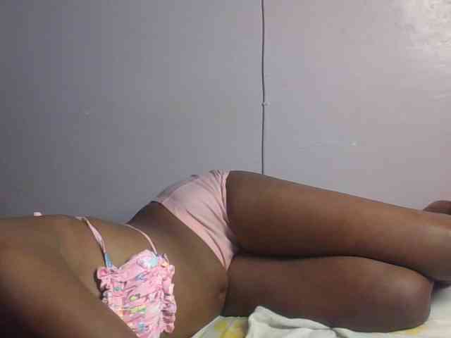 RealTemptress webcam