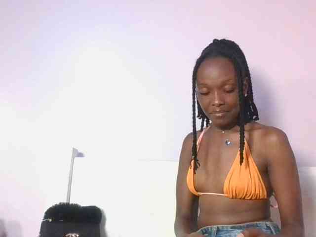 RealTemptress webcam