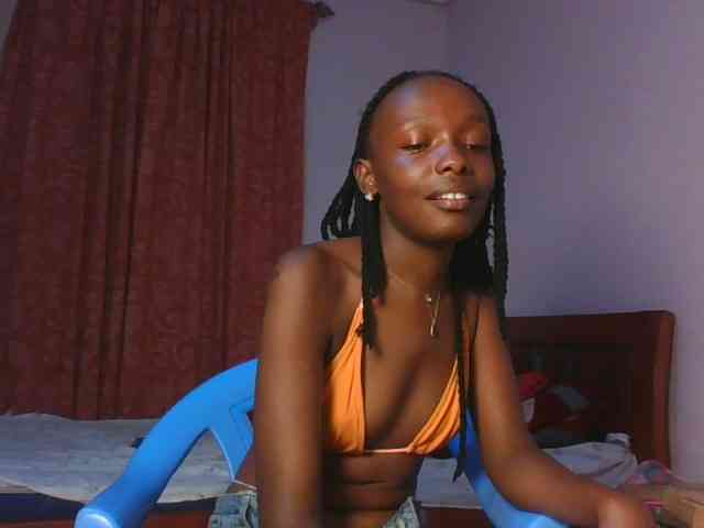 RealTemptress webcam