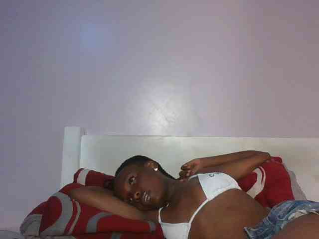 RealTemptress webcam