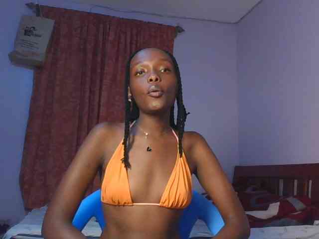 RealTemptress webcam