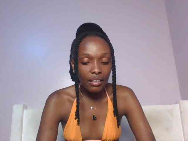 RealTemptress webcam