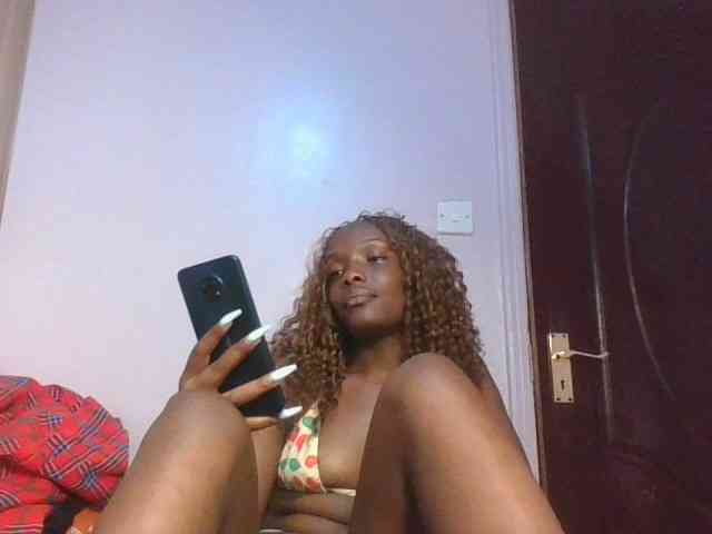 RealTemptress webcam