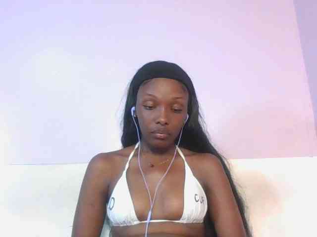 RealTemptress webcam