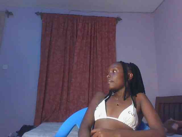 RealTemptress webcam